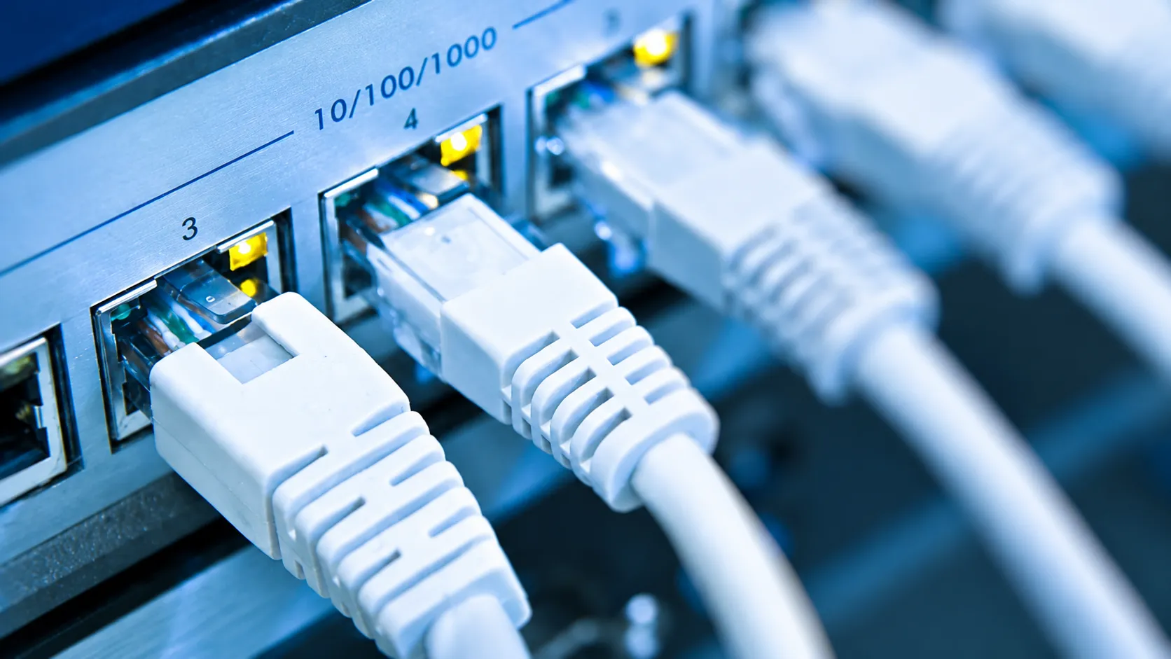 Curso de Dispositivos de red y configuración inicial